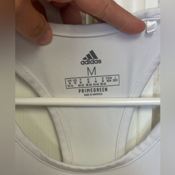 Adidas Tank - Picture 3 of 4